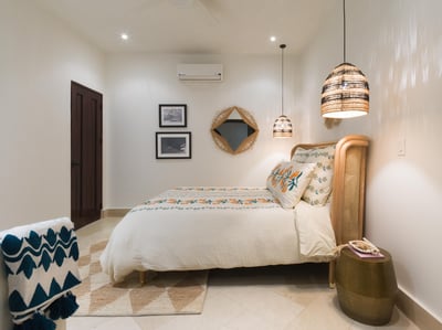 Luxury Villa Photo #14