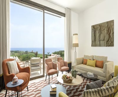 Luxury Villa Photo #3