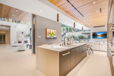 Luxury Villa Photo #21