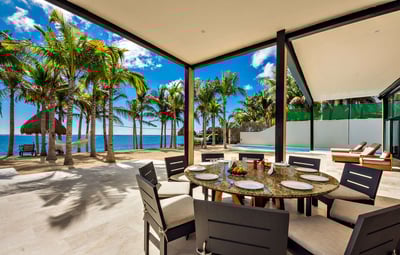 Luxury Villa Photo #3