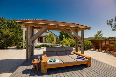 Luxury Villa Photo #15