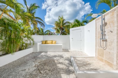 Luxury Villa Photo #24