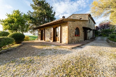 Luxury Villa Photo #3