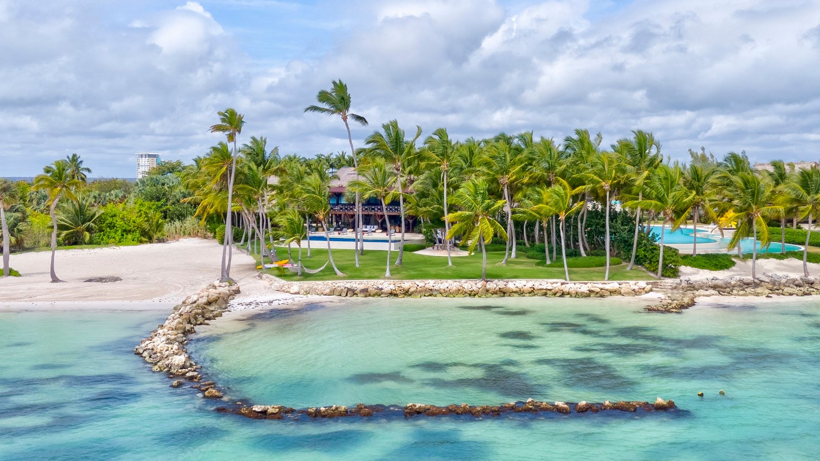Juanillo 2 Las Hamacas beachfront villa in Cap Cana