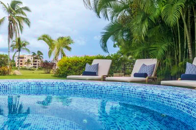 Luxury Villa Photo #8