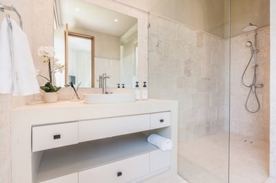 Luxury Villa Photo #47