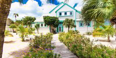 Luxury Villa Photo #4