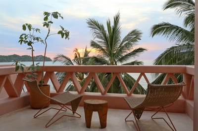 Luxury Villa Photo #17