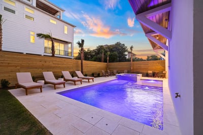 Luxury Villa Photo #5