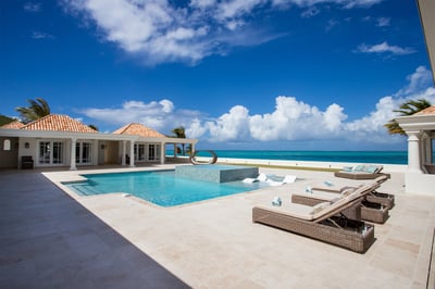 Luxury Villa Photo #10