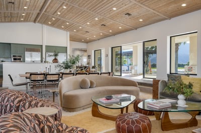 Luxury Villa Photo #28
