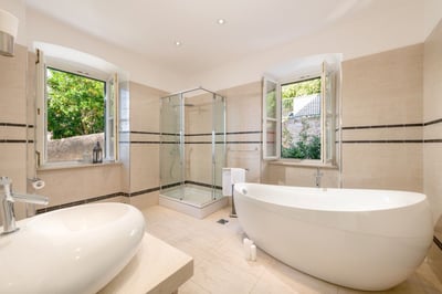 Luxury Villa Photo #33