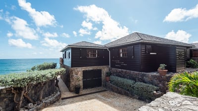 Luxury Villa Photo #18