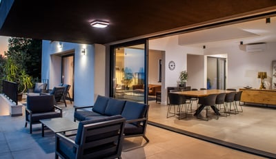 Luxury Villa Photo #22