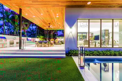 Luxury Villa Photo #9