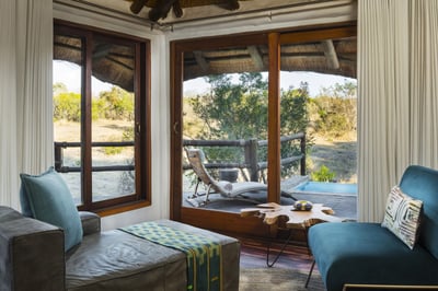 Luxury Villa Photo #3