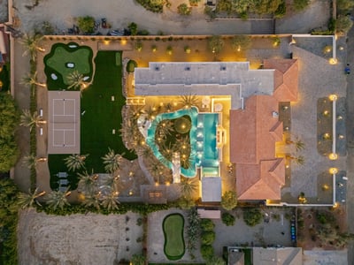 Spacious property all to yourselves!