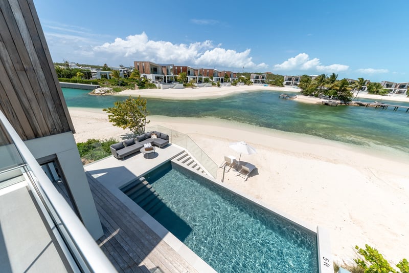 3 Bedroom Lagoon Villa