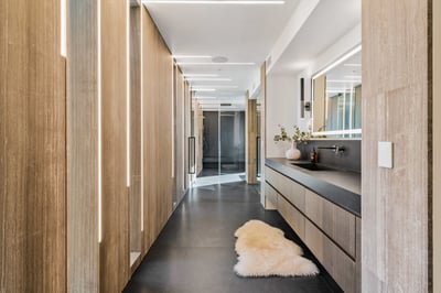 Luxury Villa Photo #34