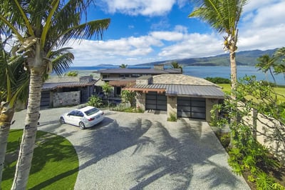 Luxury Villa Photo #7