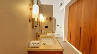 Luxury Villa Photo #52