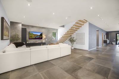 Luxury Villa Photo #34