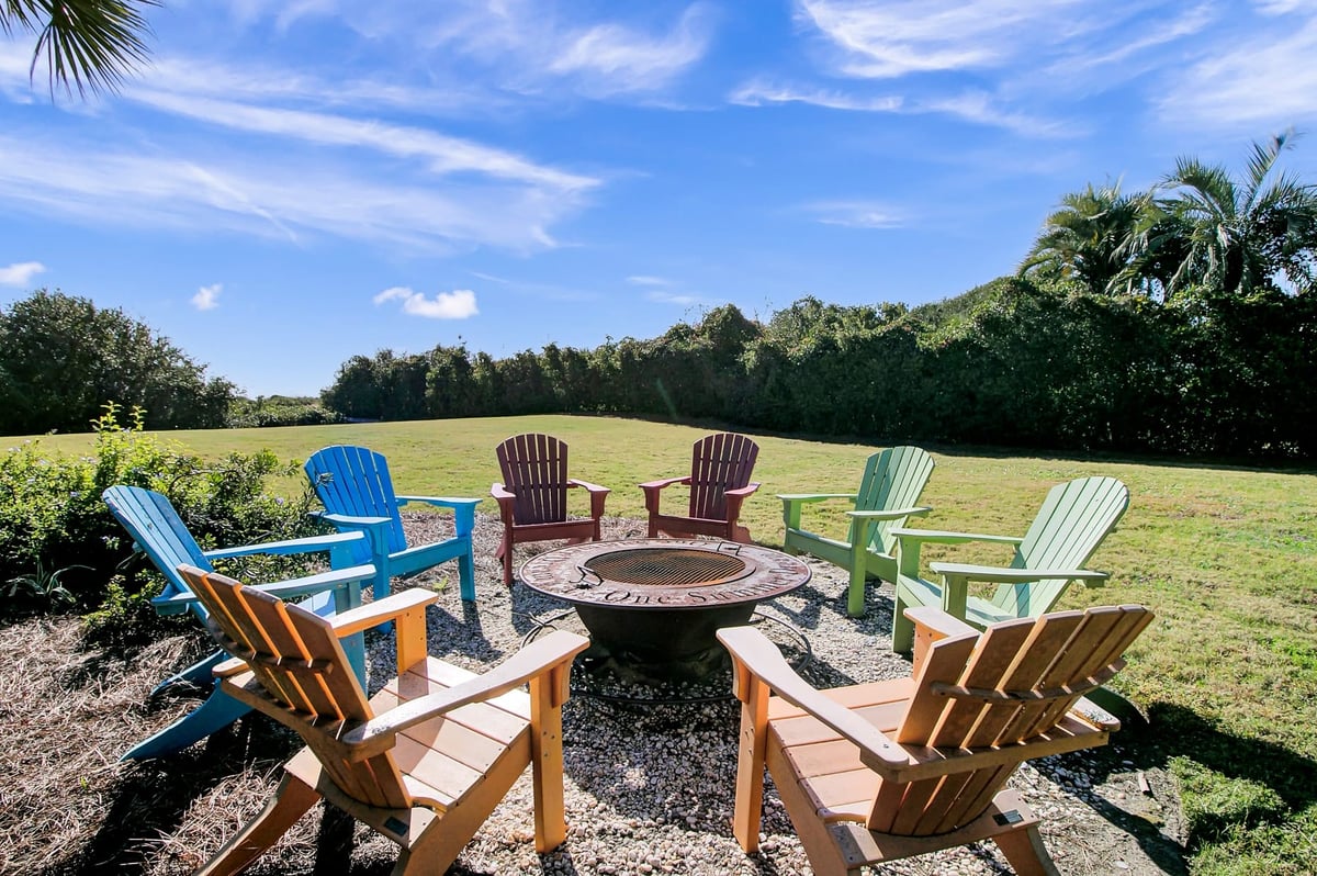 Island Escape Estate