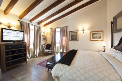Luxury Villa Photo #60