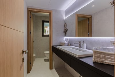 Luxury Villa Photo #36