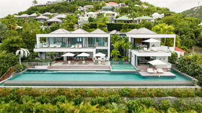 Luxury Villa Photo #2