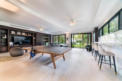 Luxury Villa Photo #19