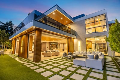 Luxury Villa Photo #10