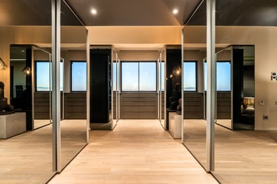 Luxury Villa Photo #43