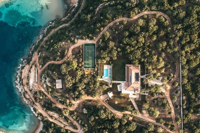 Luxury Villa Photo #5
