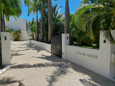 Luxury Villa Photo #31