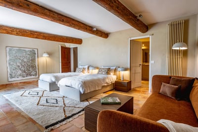 Luxury Villa Photo #25