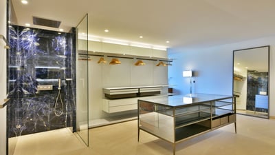 Luxury Villa Photo #31