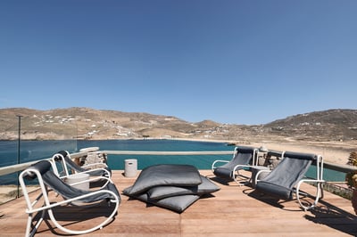 Luxury Villa Photo #16