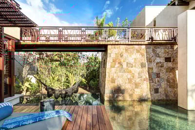 Luxury Villa Photo #18