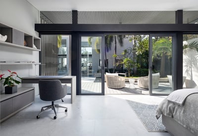 Luxury Villa Photo #30