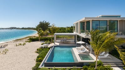 Luxury Villa Photo #5