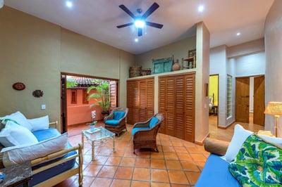 Luxury Villa Photo #33