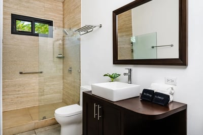 Luxury Villa Photo #24
