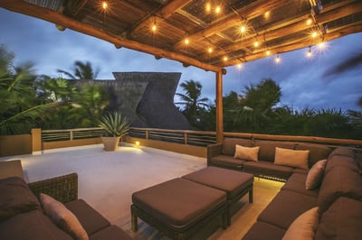 Luxury Villa Photo #5