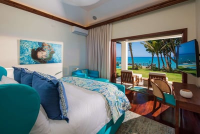 Luxury Villa Photo #17