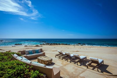 Luxury Villa Photo #4