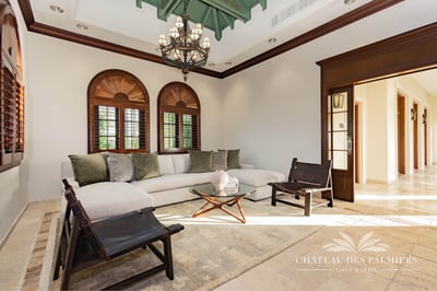 Luxury Villa Photo #17