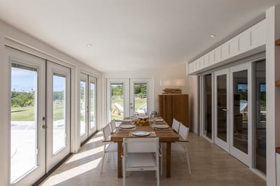 Luxury Villa Photo #26