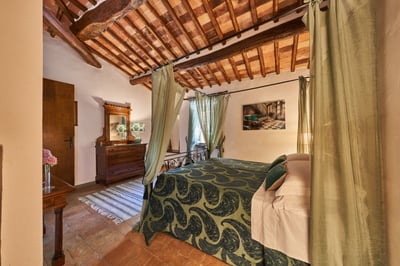 Luxury Villa Photo #43