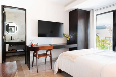 Luxury Villa Photo #31